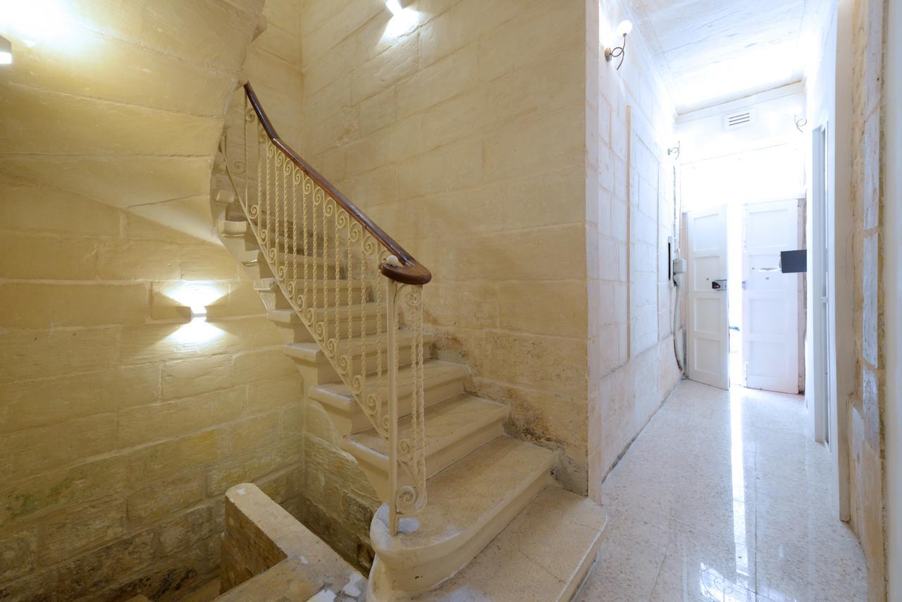 Vallettastay Lovely House Private Rooms מראה חיצוני תמונה